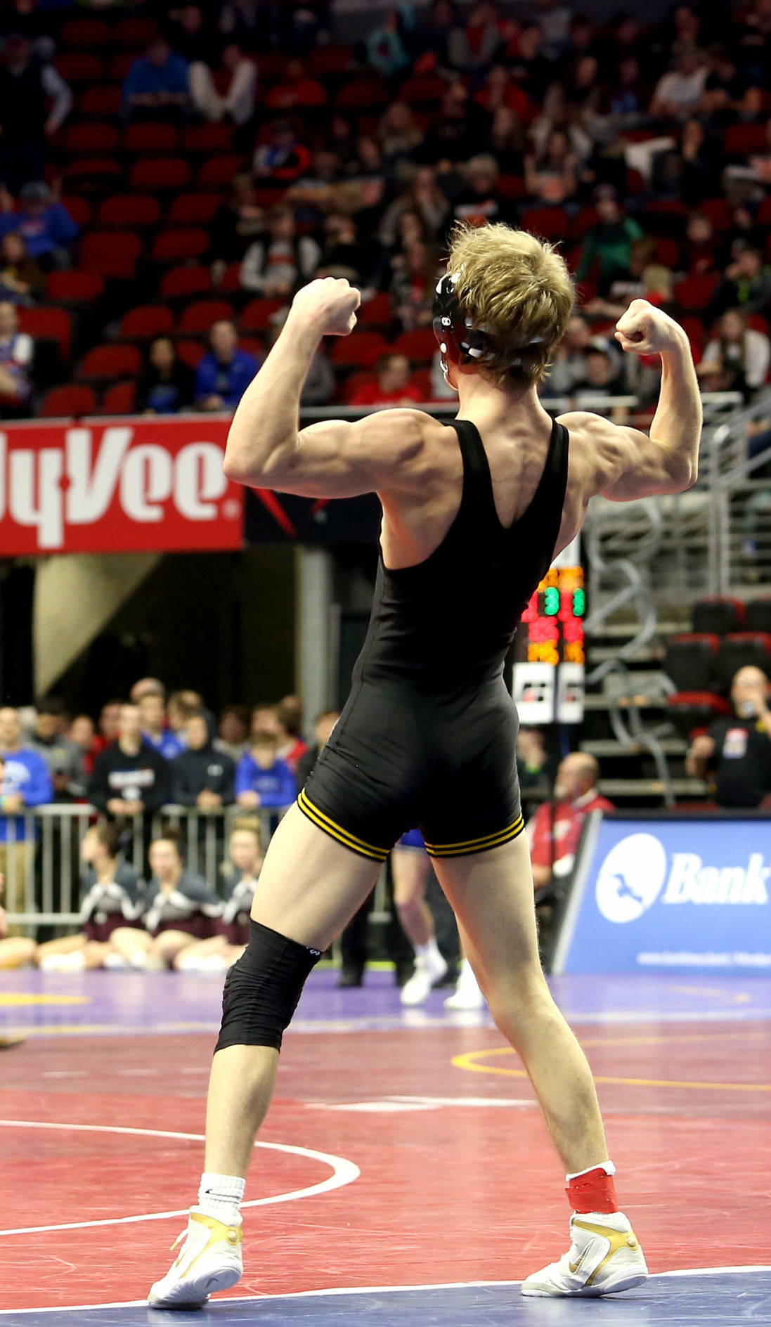 021519-qct-IA-HS-Wrestling-062